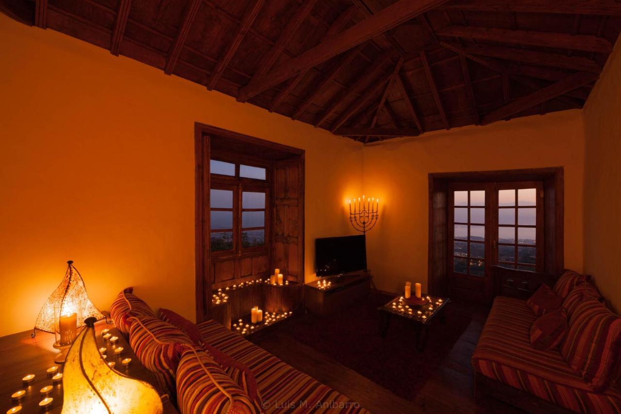 Historic Canarian House, Private Heated Infinity Pool, Bbq, Wifi + Panoramic Ocean Views Arona  Extérieur photo