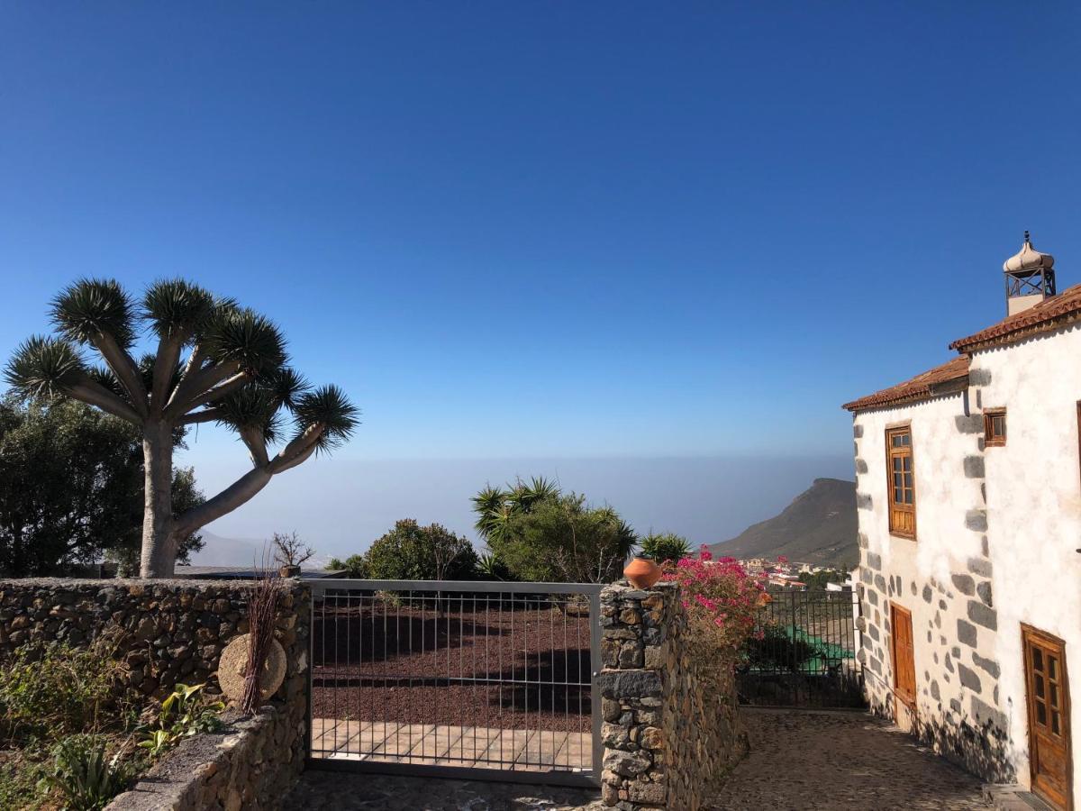 Historic Canarian House, Private Heated Infinity Pool, Bbq, Wifi + Panoramic Ocean Views Arona  Extérieur photo