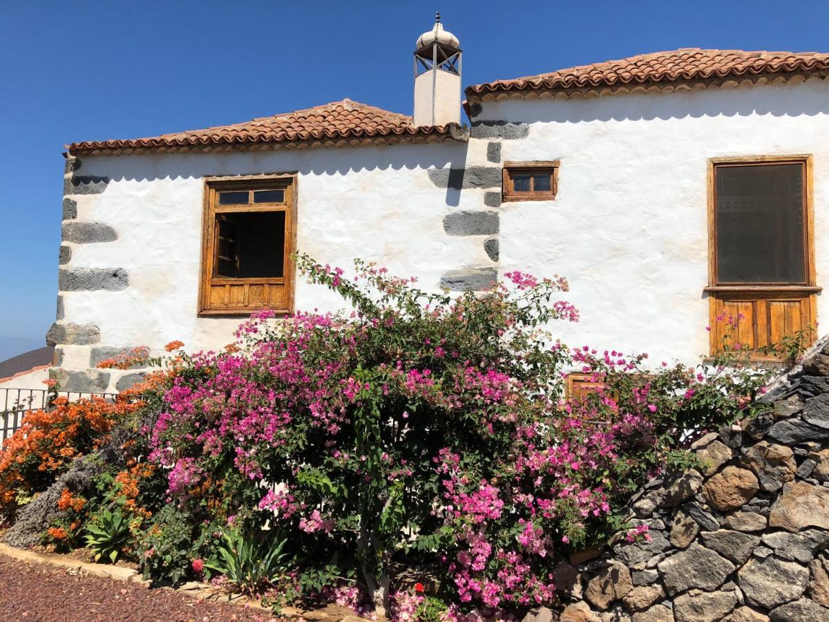 Historic Canarian House, Private Heated Infinity Pool, Bbq, Wifi + Panoramic Ocean Views Arona  Extérieur photo